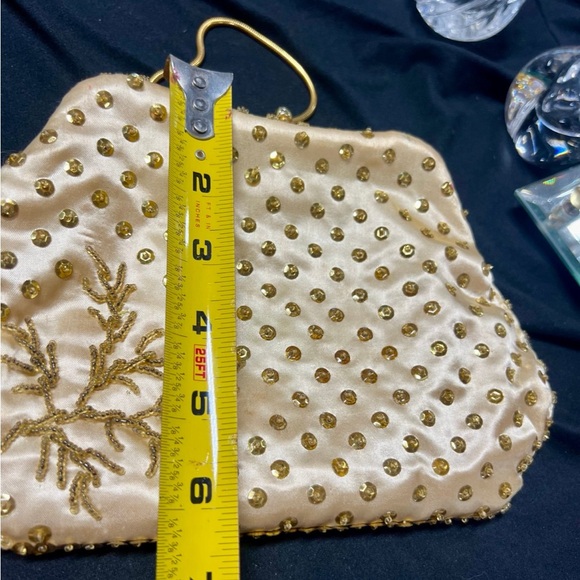 Vtg Handmade Silk & Beaded Purse Honghong - Picture 6 of 7